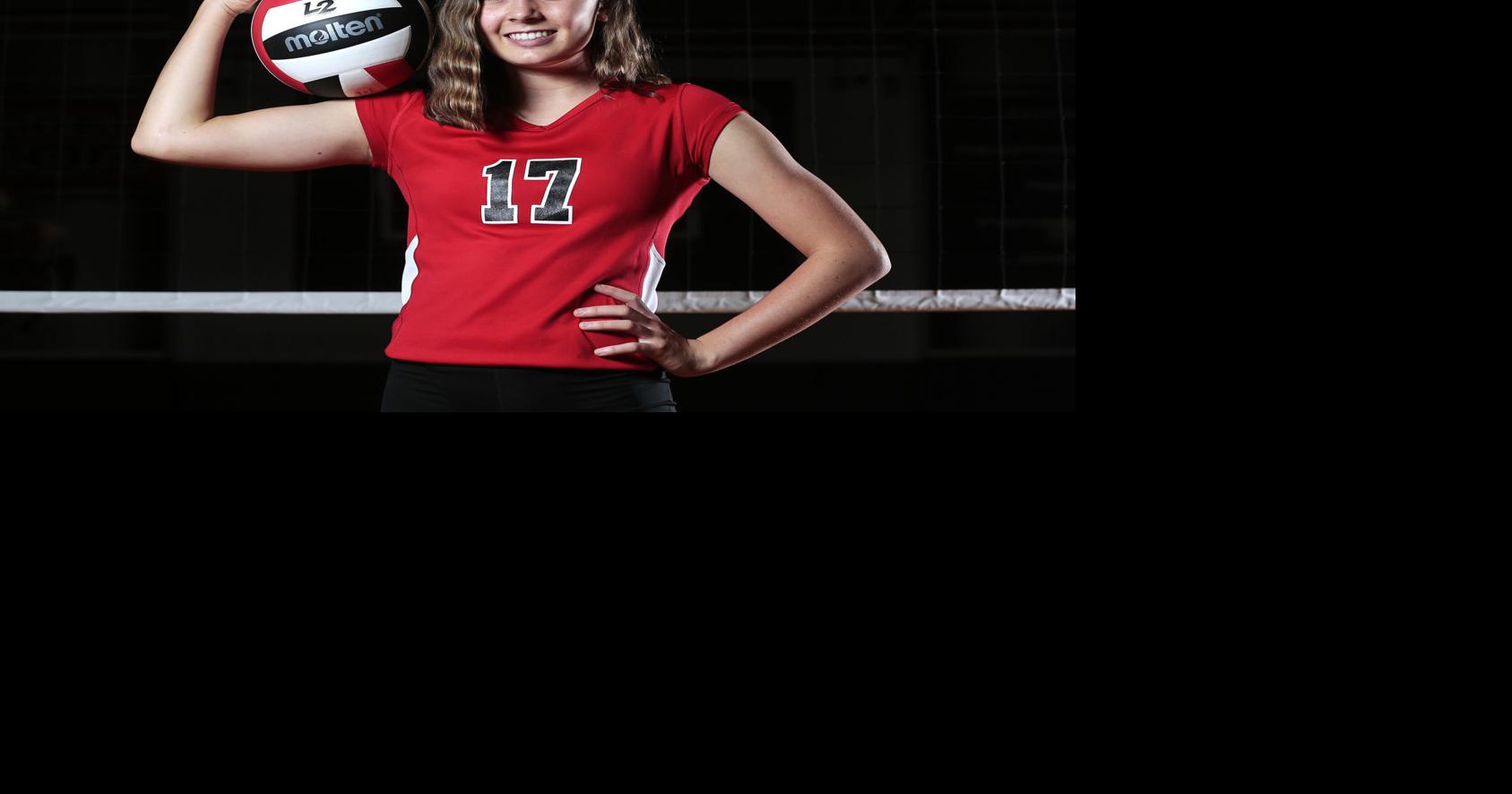 Cochamps dominate allTRAC volleyball