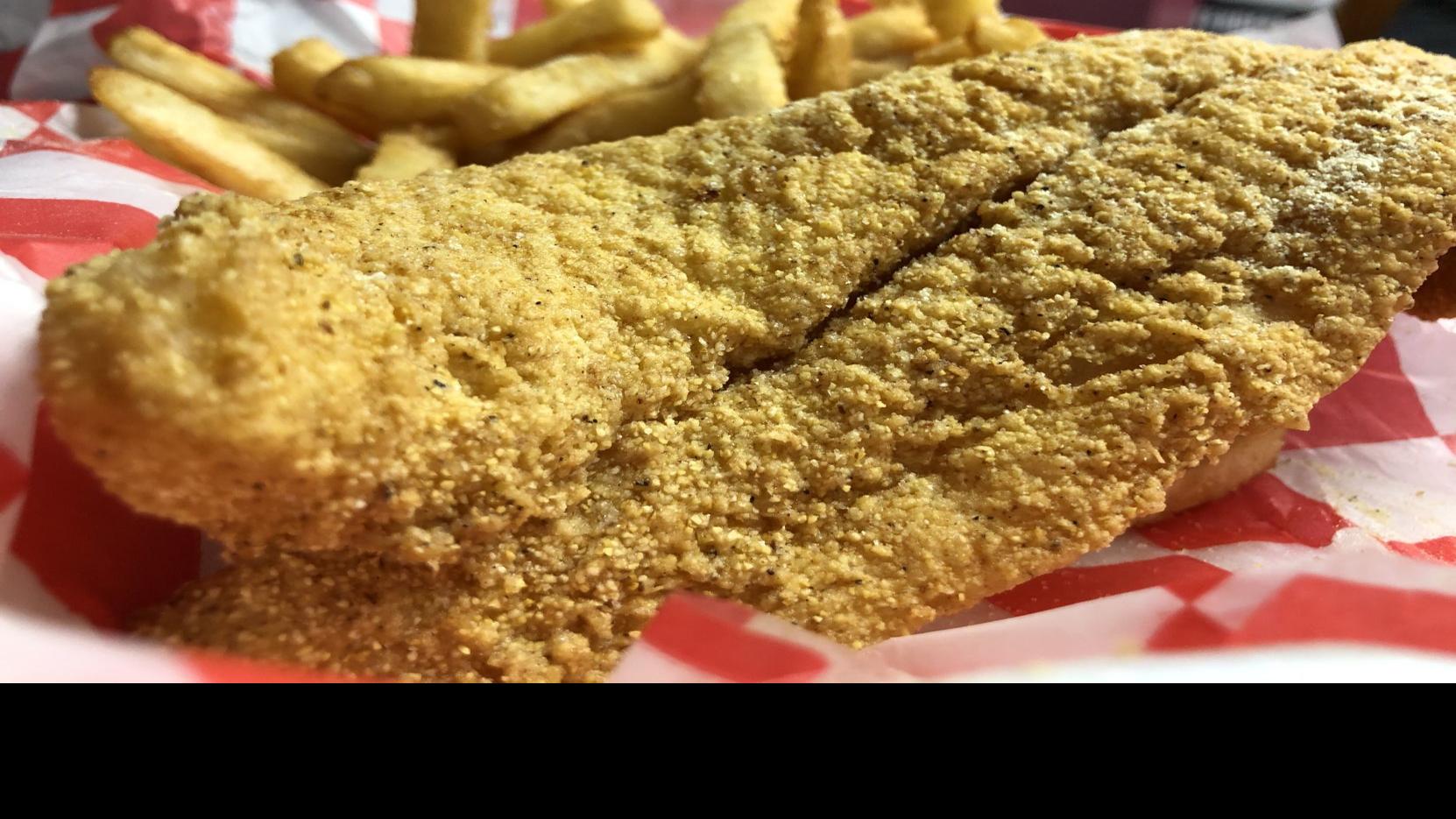 Review For Some Delicious Fried Fish And Chicken Stop By Big Jj In Davenport Food Cooking Qconline Com