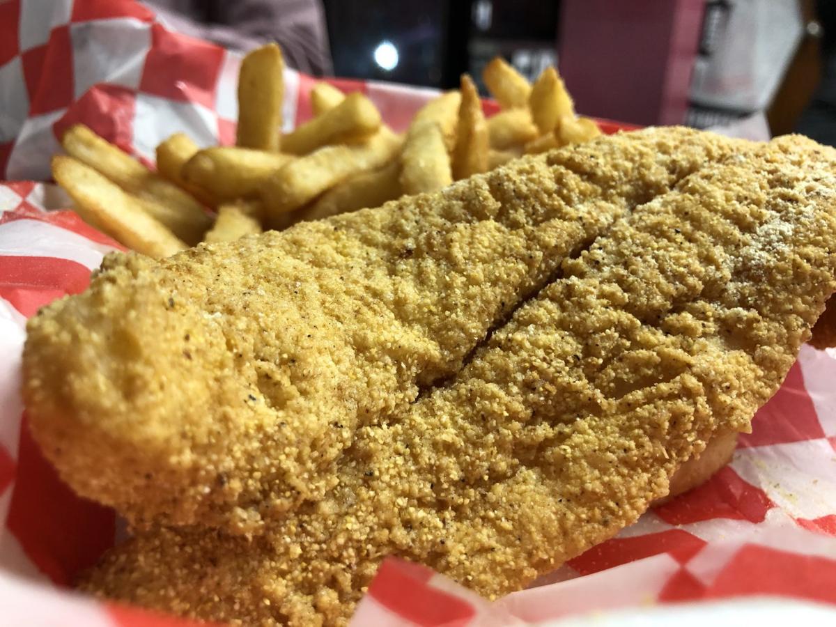 Review For Some Delicious Fried Fish And Chicken Stop By Big Jj