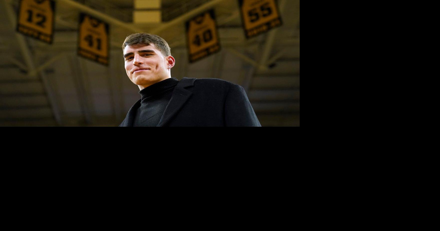 Garza, Hawkeyes celebrate 'an incredible moment'