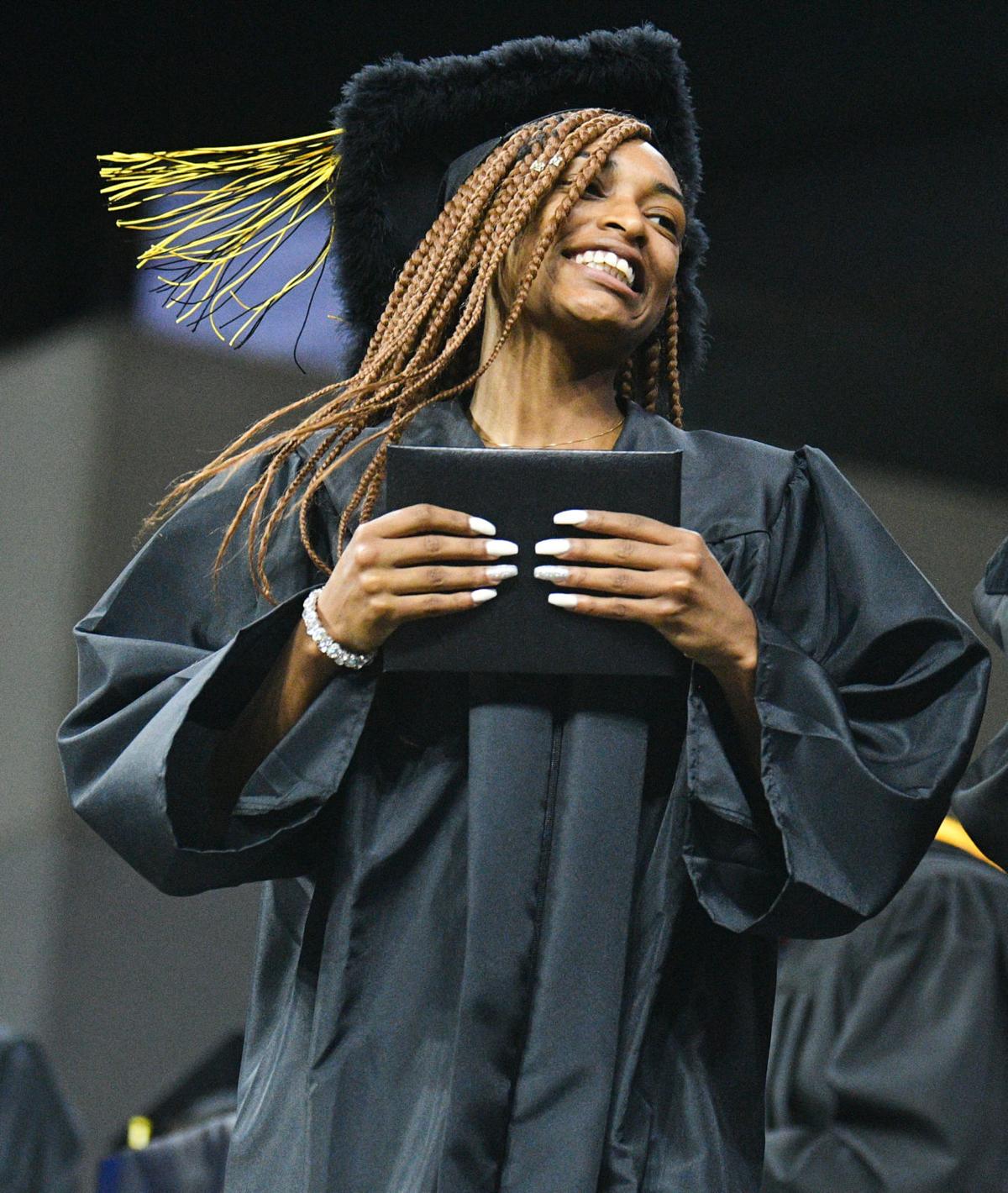 Black Hawk College In Moline Honors Its 2019 Graduates At May