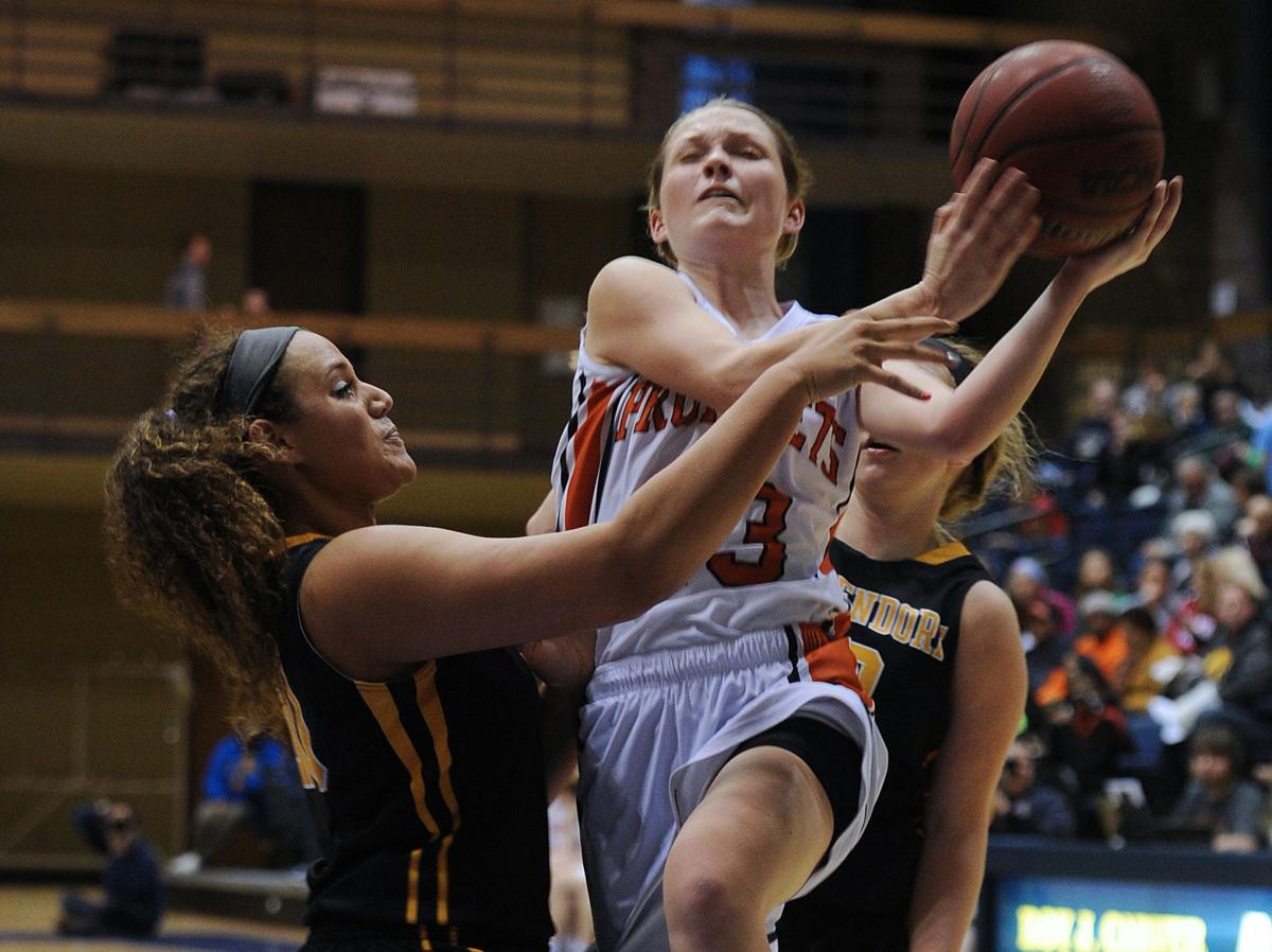 Basketball23_381a.JPG