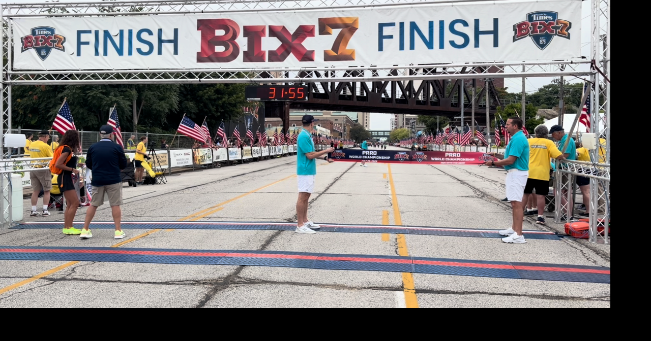Watch as Mohammed El Youssfi wins the men's 2026 Quad-City Times Bix 7
