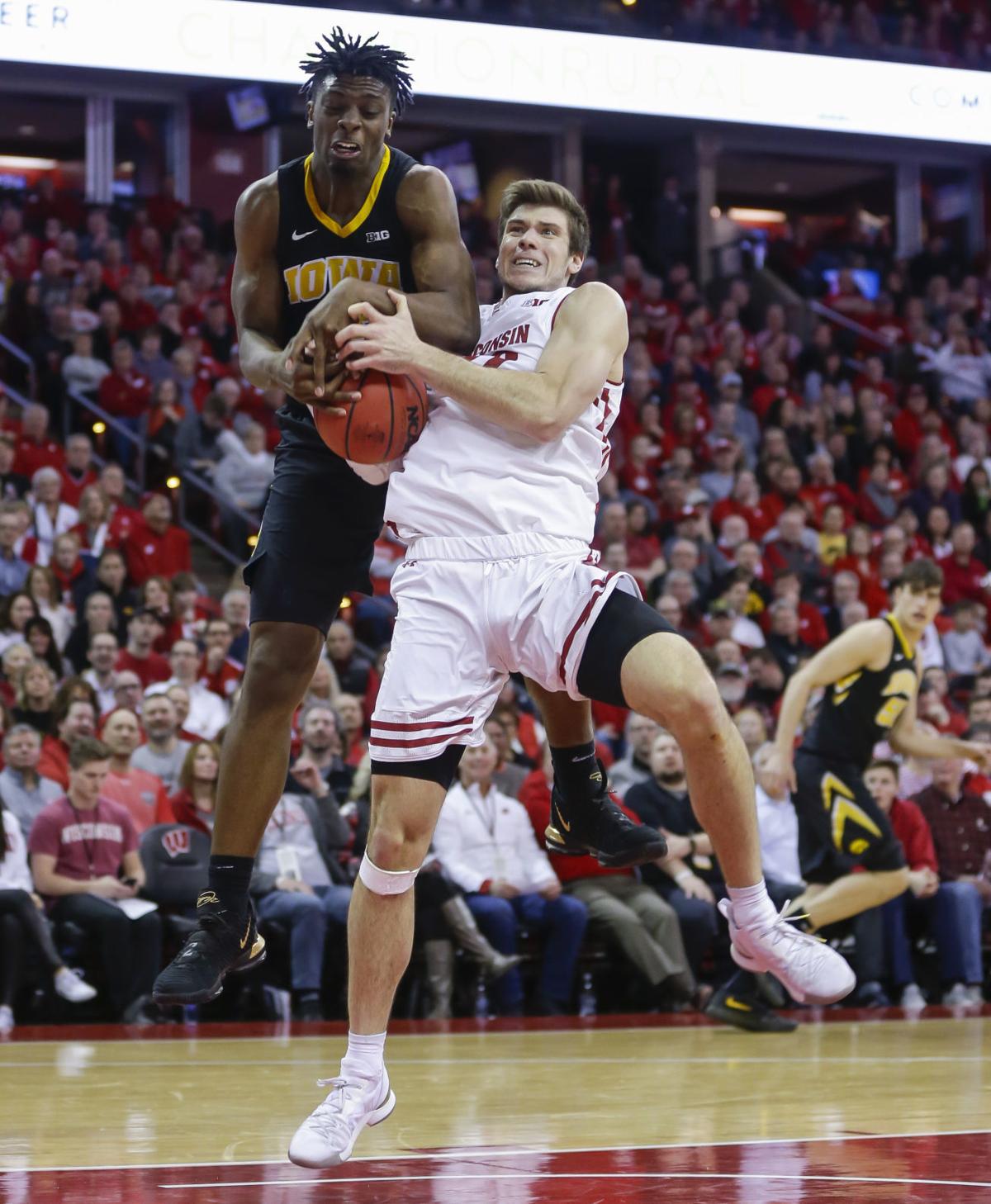 Happ Cook Land Differing Nba Opportunities After Not Being Drafted Sports Qconline Com