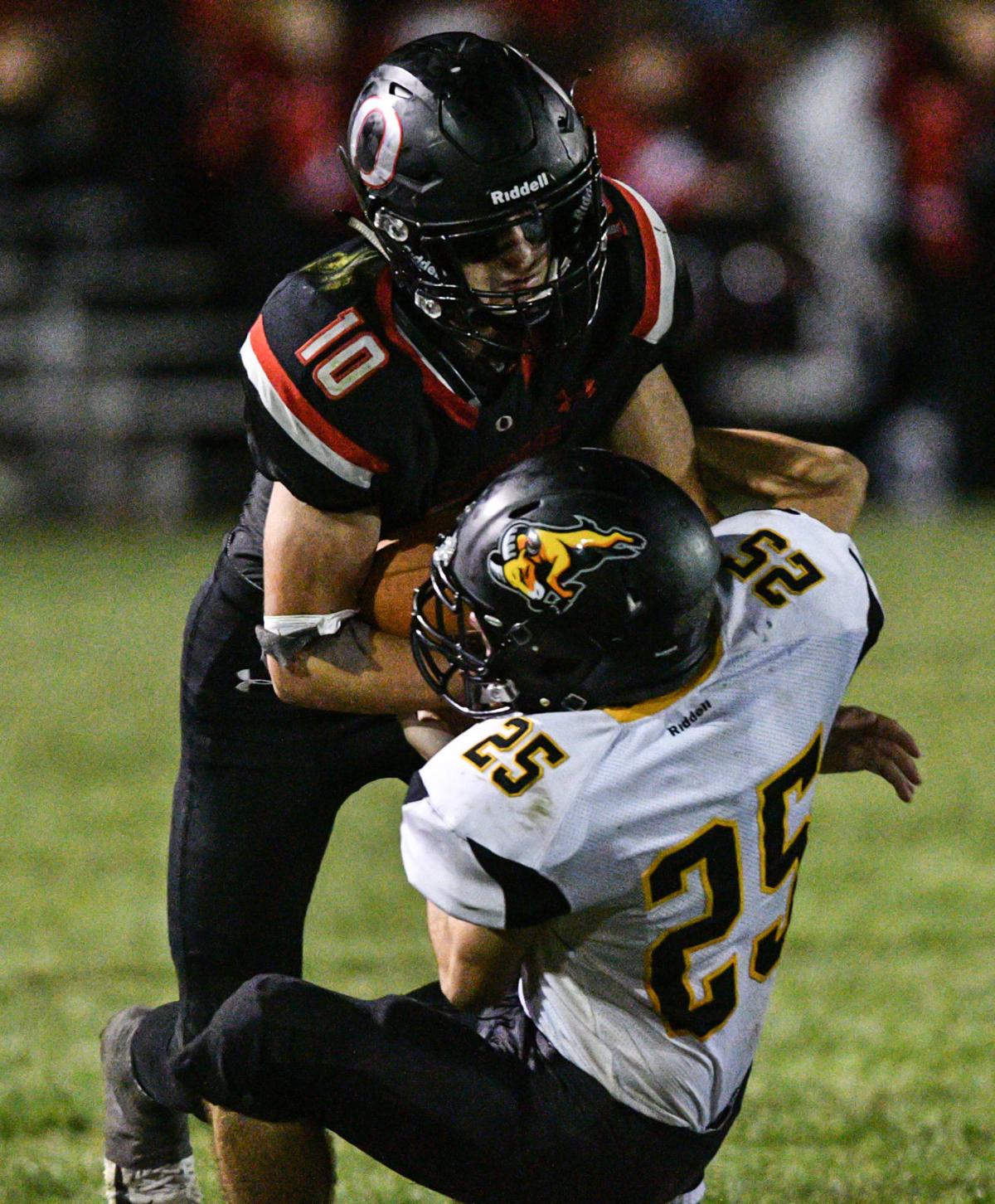 Top Ranked Orion Football Charges Past Riverdale Qc Prep Sports Qconline Com
