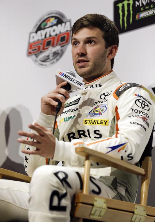 daniel suarez odds