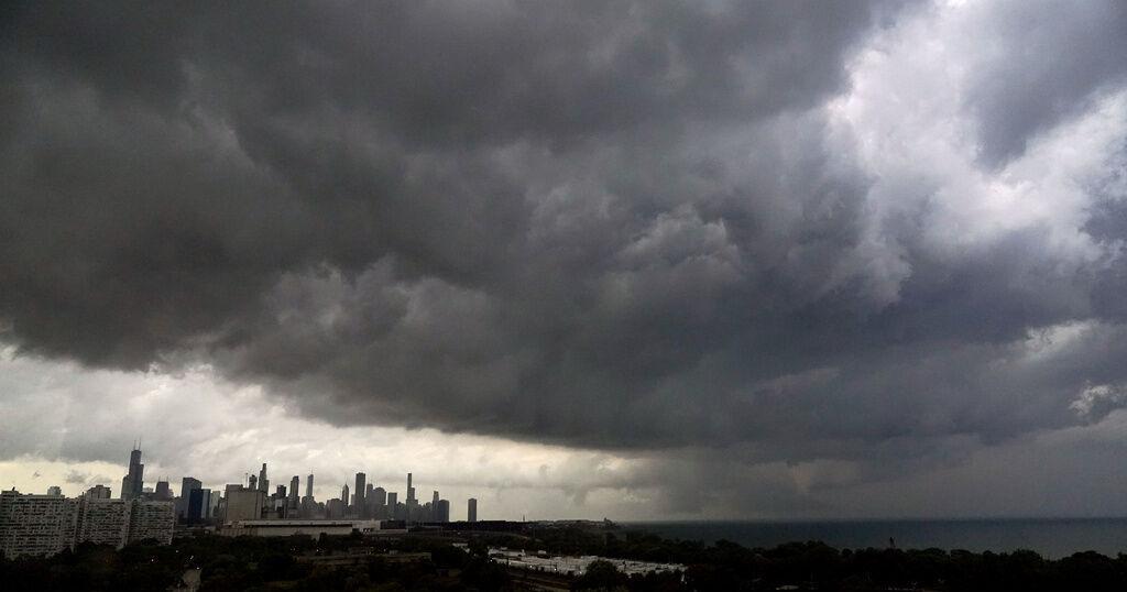 Illinois surveying damage after multiple suspected tornadoes hit Chicago, suburbs - Vimarsana News