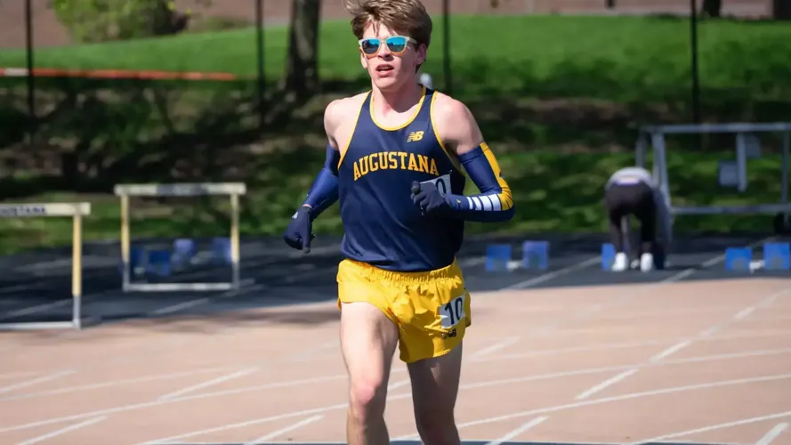Track and Field battles in Midwest Twilight Qualifier