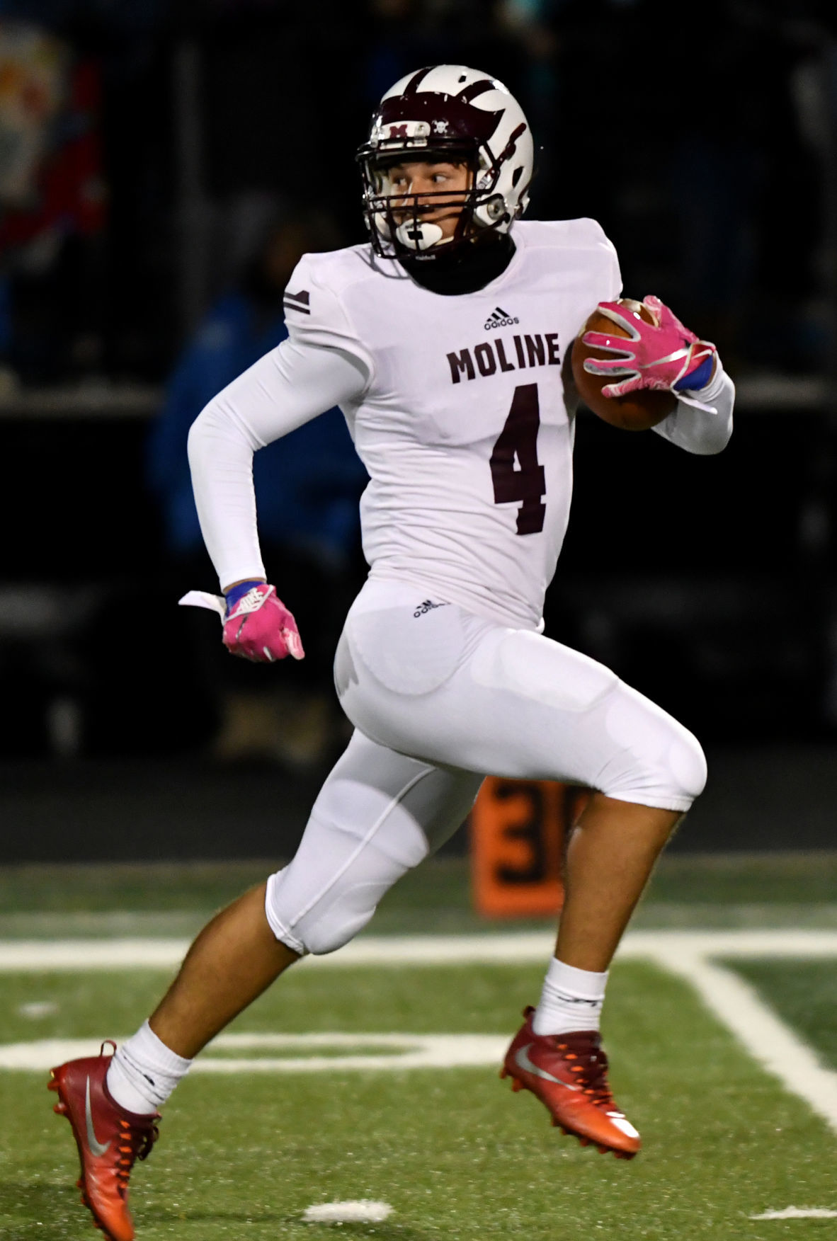 Moline Unable To Stop State Ranked Willowbrook In Football