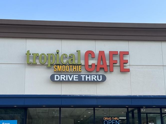 Tropical Cafe 1.jpg