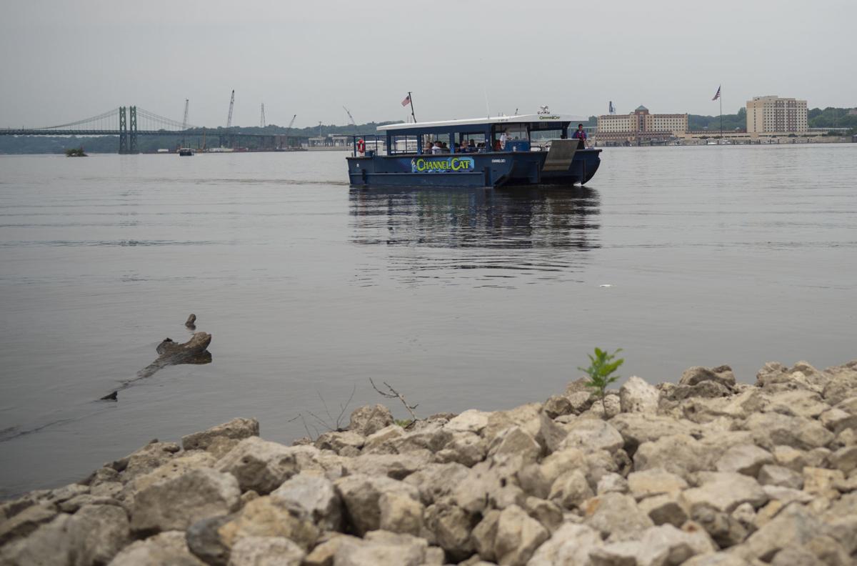 Channel Cat Water Taxi Gets Stuck On Wing Dam Local News
