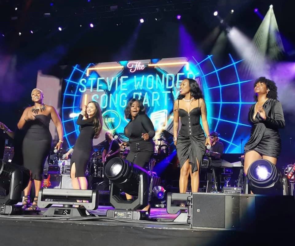 Dean lives dream as backup singer to Stevie Wonder Lifestyles