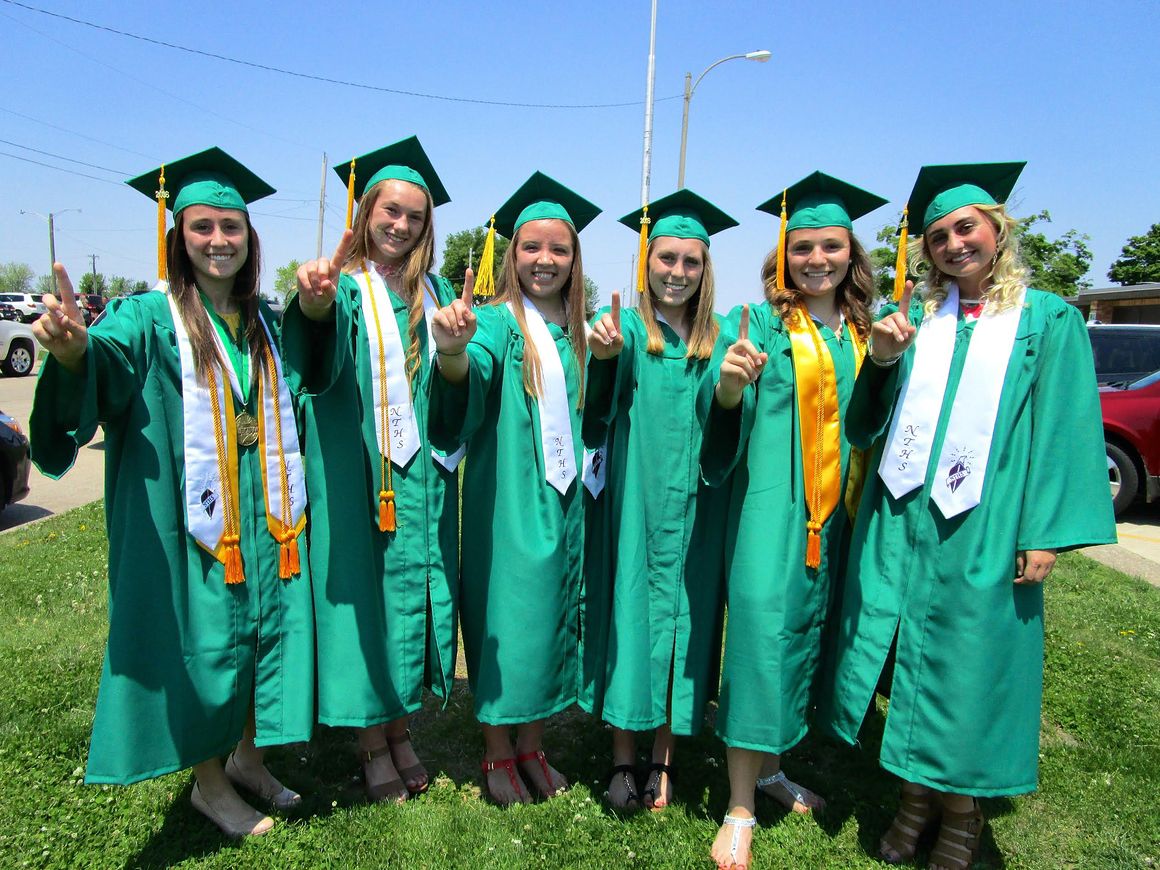 Class of 2016 says goodbye to Geneseo High School Local