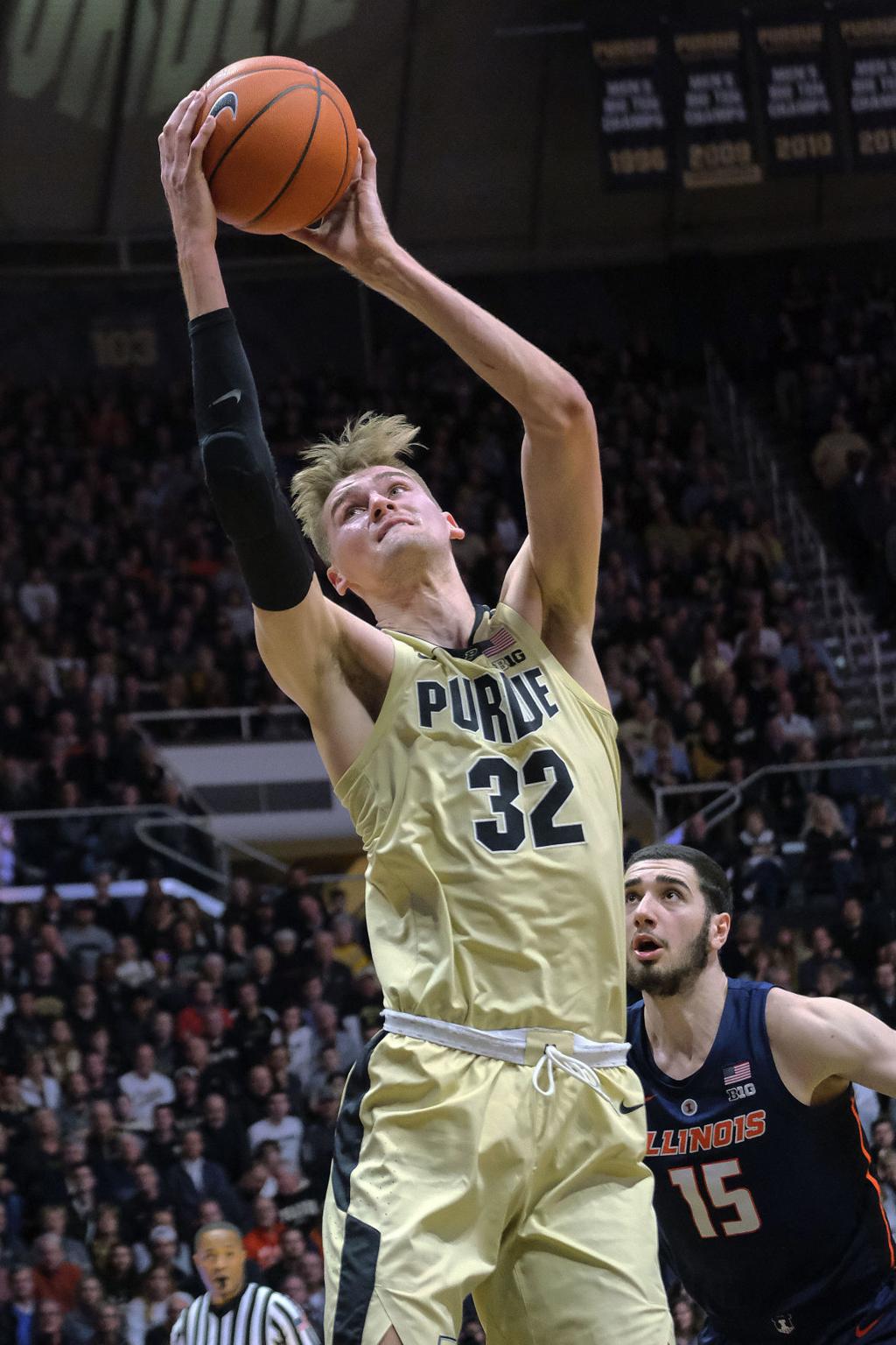 Illinois Big Men Come Up Short Vs Purdue Sports Qconline Com