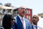 060723-qc-nws-presser-11.jpg