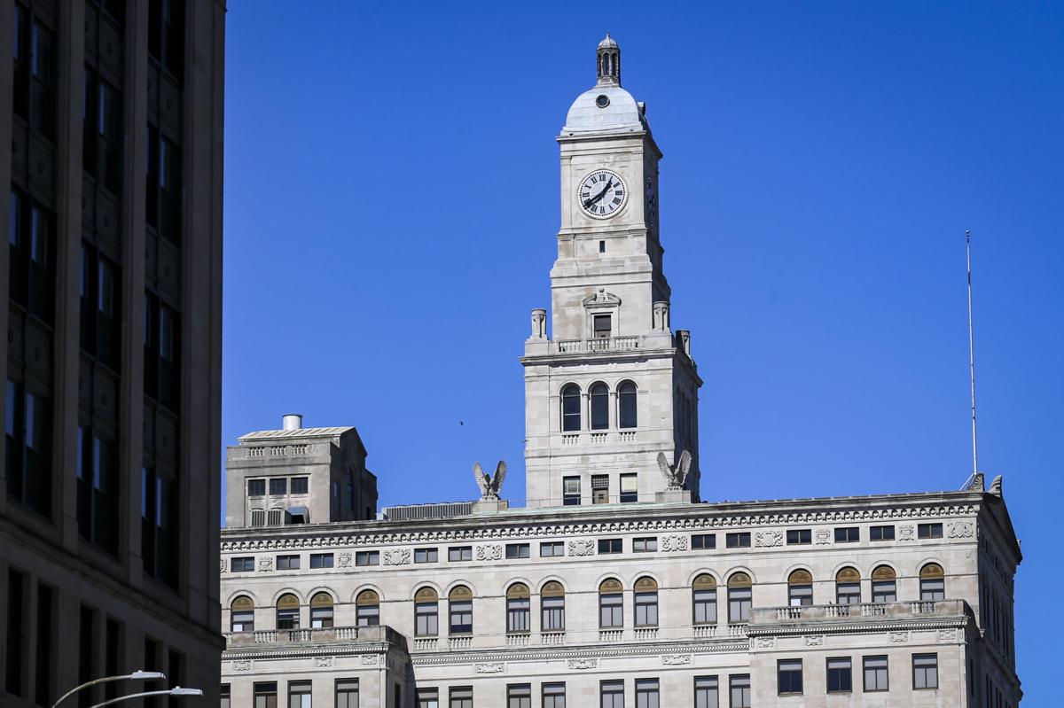 Davenport Bank tower