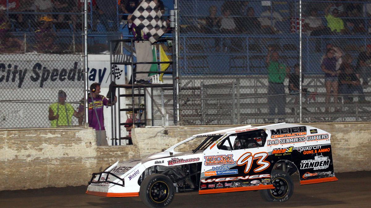 Werner S Late Season Title Run Results In Top Modified At Qcs Sports Qconline Com