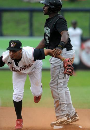 MiLB - Quad City River Bandits at Kane County Cougars