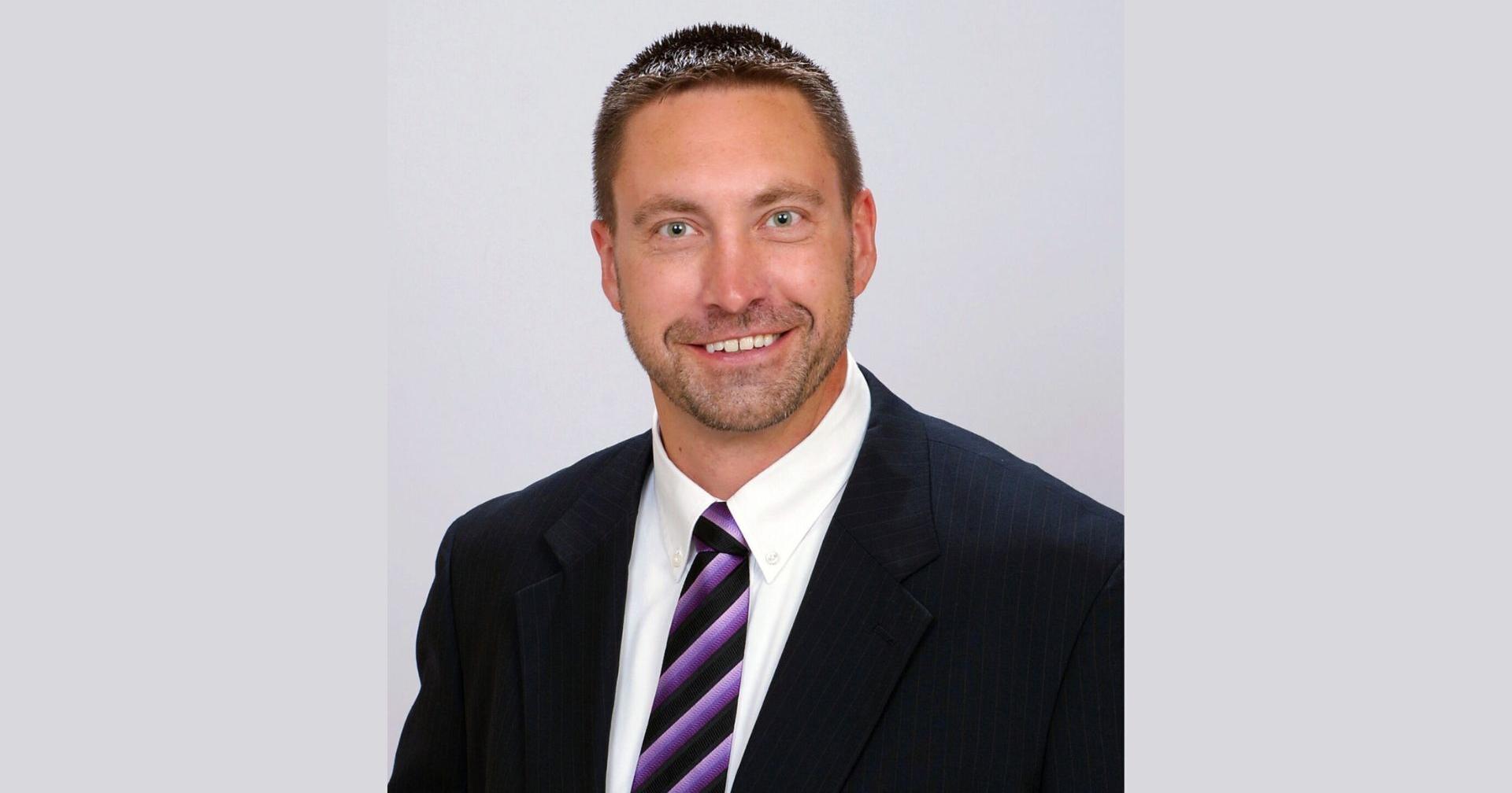 Central DeWitt to pay $61K in separation agreement - Vimarsana News