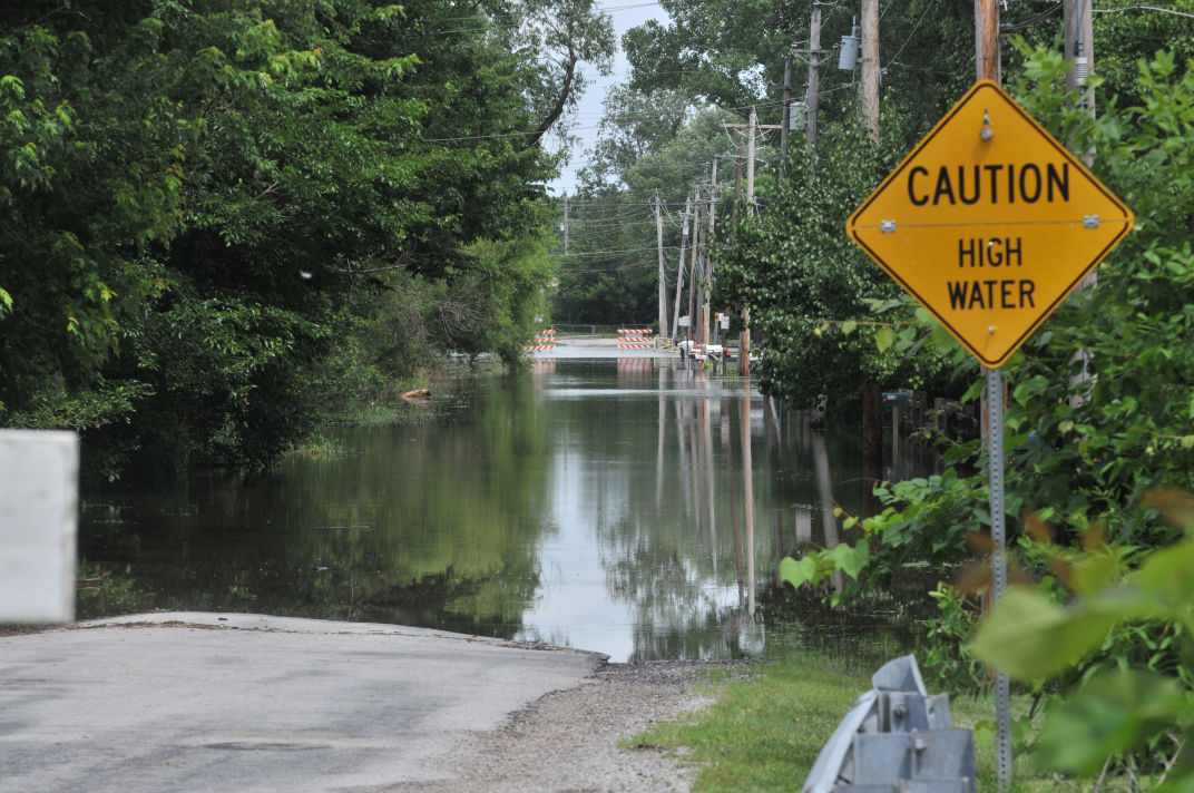 Rock River floods into Moline roads