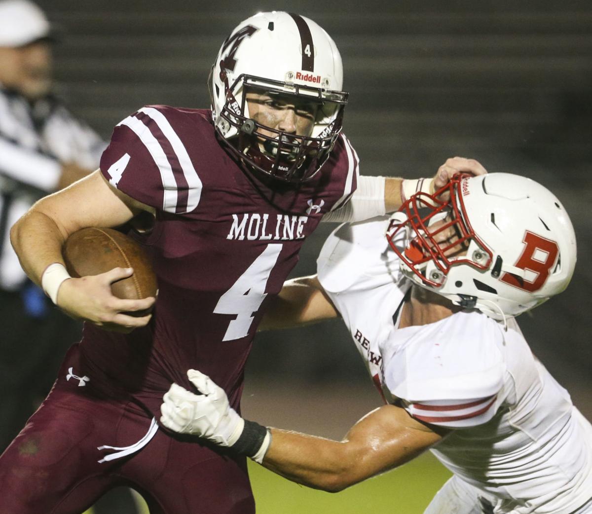 090321-qc-spt-moline-football-01.JPG