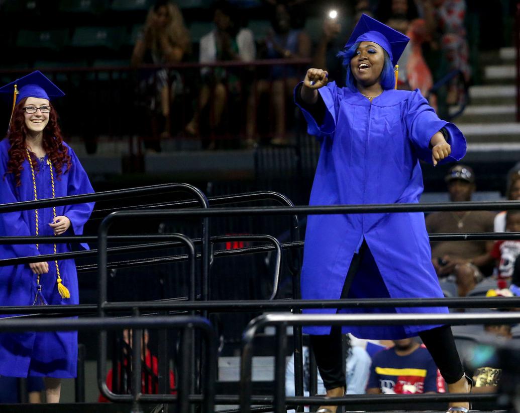 Photos Davenport North Graduation Highschool