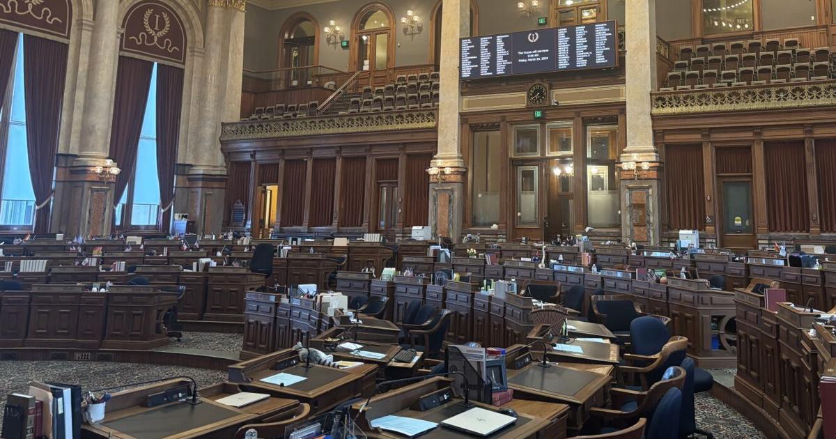 Dispatches from Des Moines: Legislature left with unfinished business after second deadline