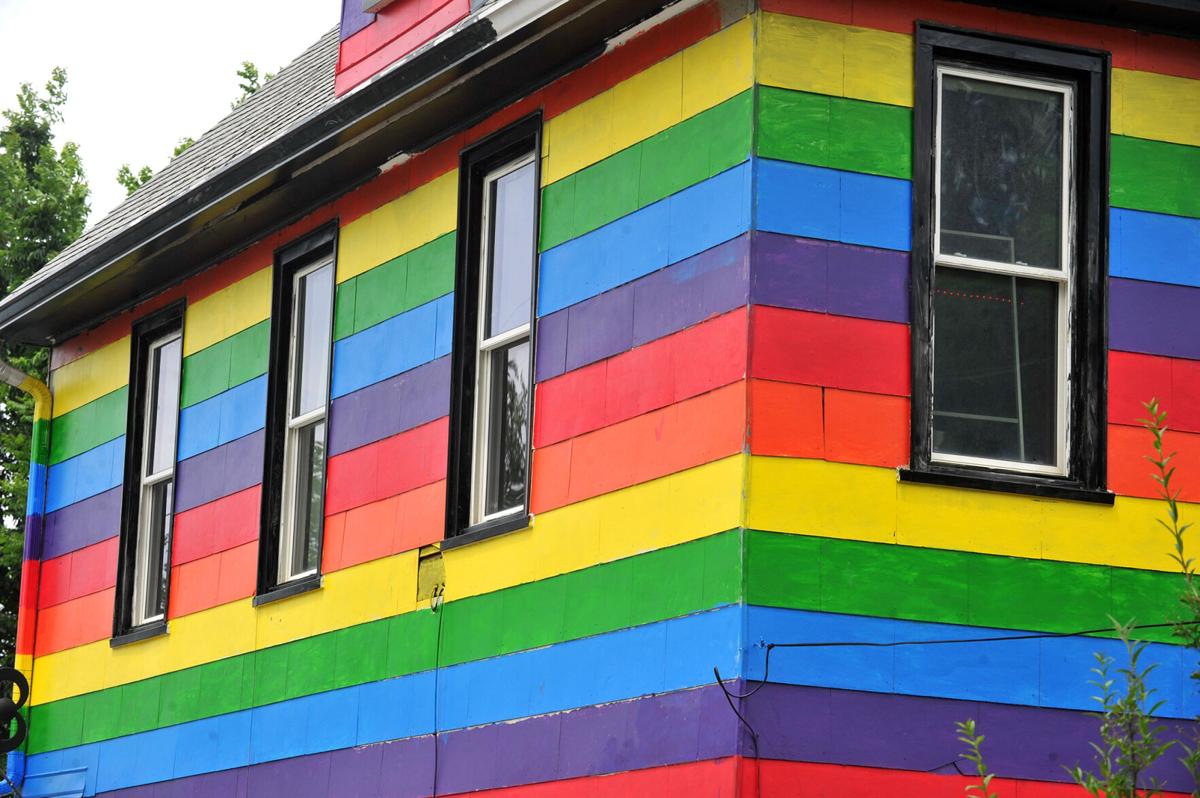 The 'Rainbow House' of many colors draws ire of Moline officials