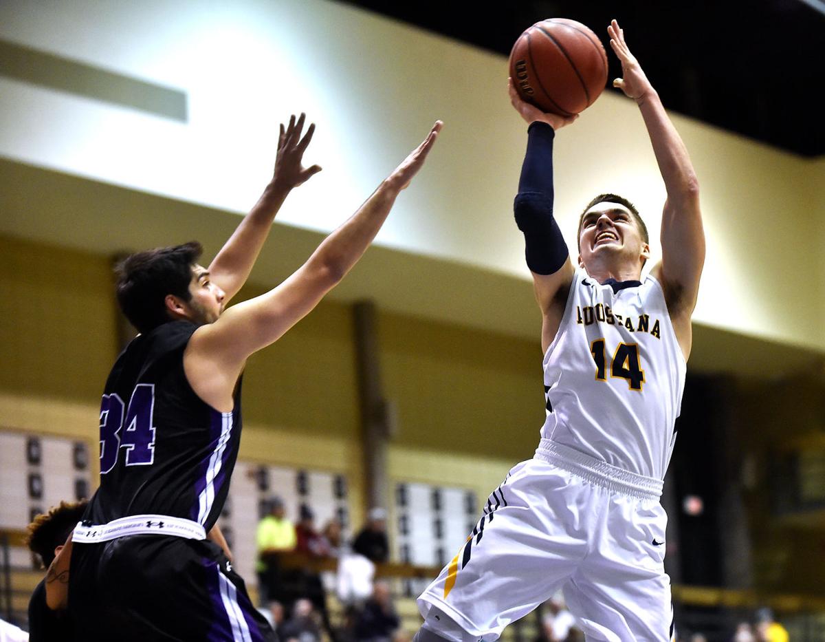 Augie Reserves Relish In Rout College Sports Qconline Com