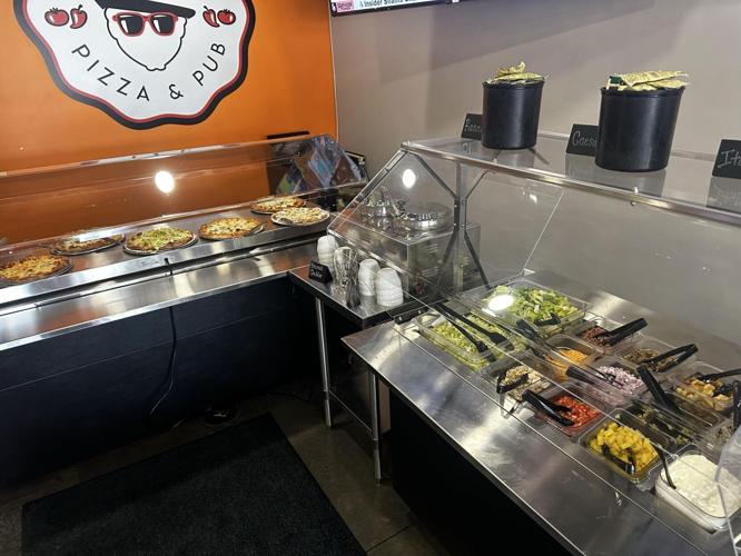 Wise Guys lunch buffet