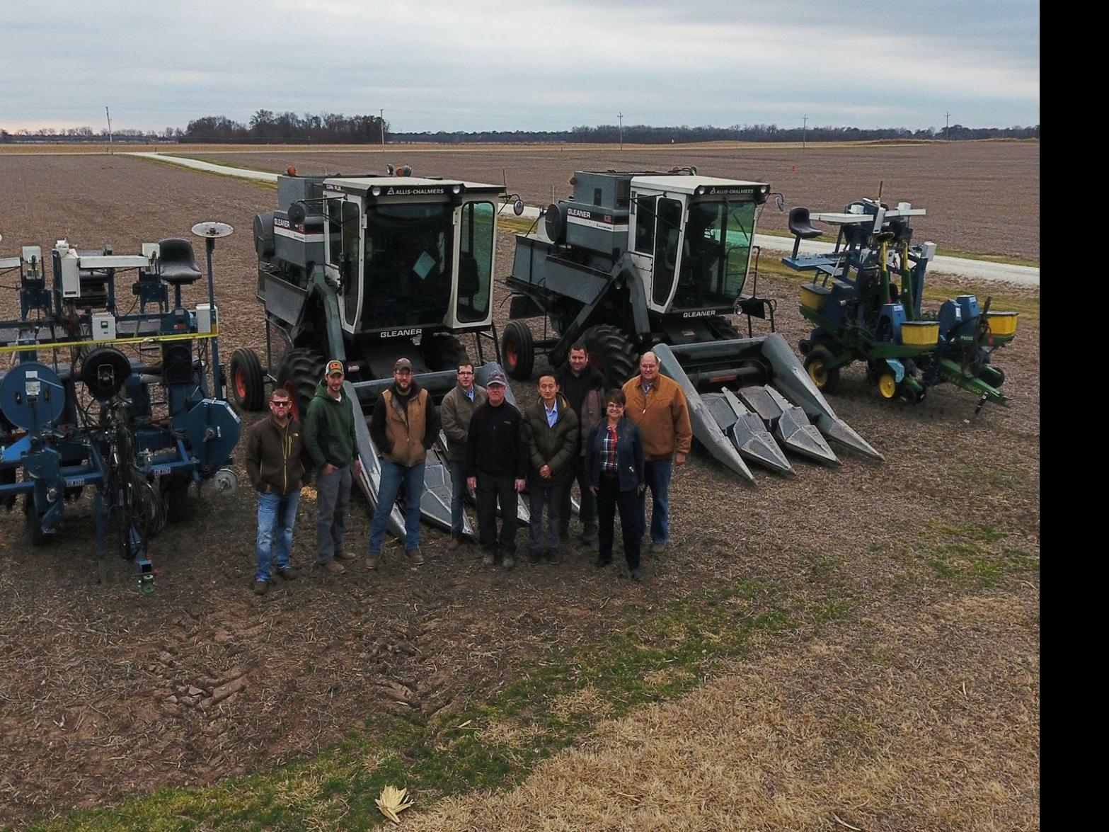 wyffels hybrids donates used equipment to area universities business qconline com wyffels hybrids donates used equipment