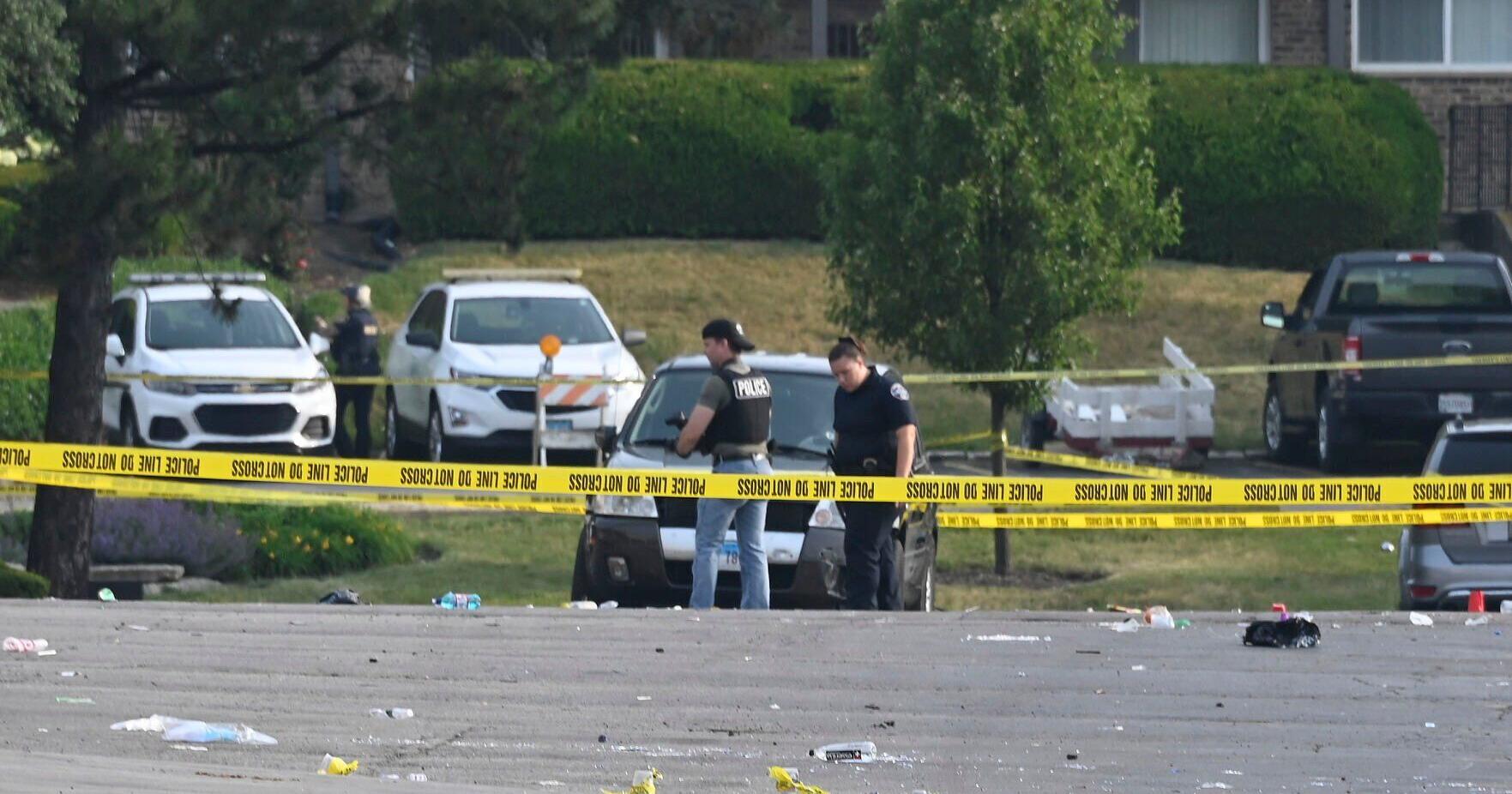 Coroner IDs man killed in suburban Chicago mass shooting - Vimarsana News