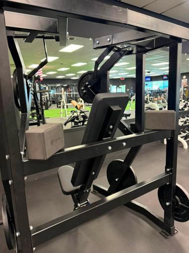 Midwest Iron Addicts Gym Colona 2.jpg