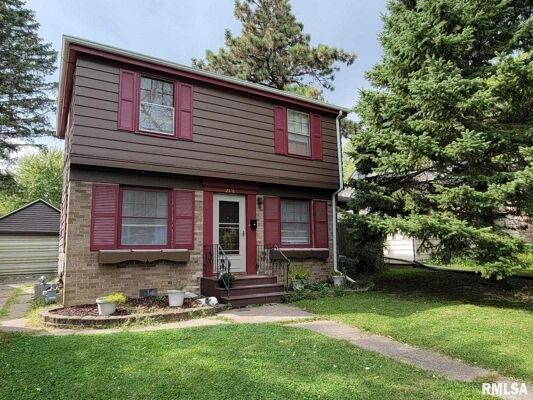 2 Bedroom Home in Rock Island - $98,000