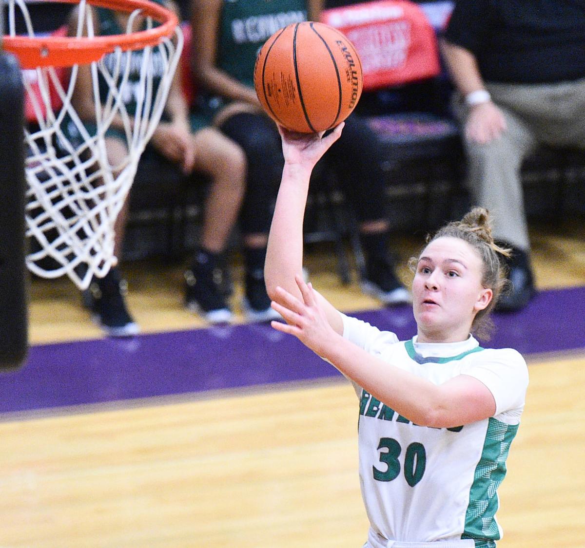 122819-mda-spt-holiday-hoops-047a.jpg