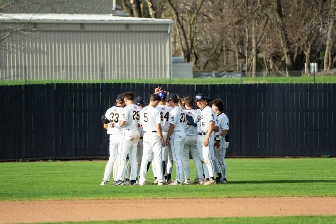 Baseball drops two in regular season finale