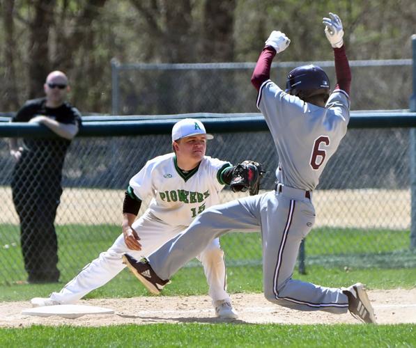 WESTERN BIG 6 BASEBALL Moline takes advantage again in sweep of Alleman