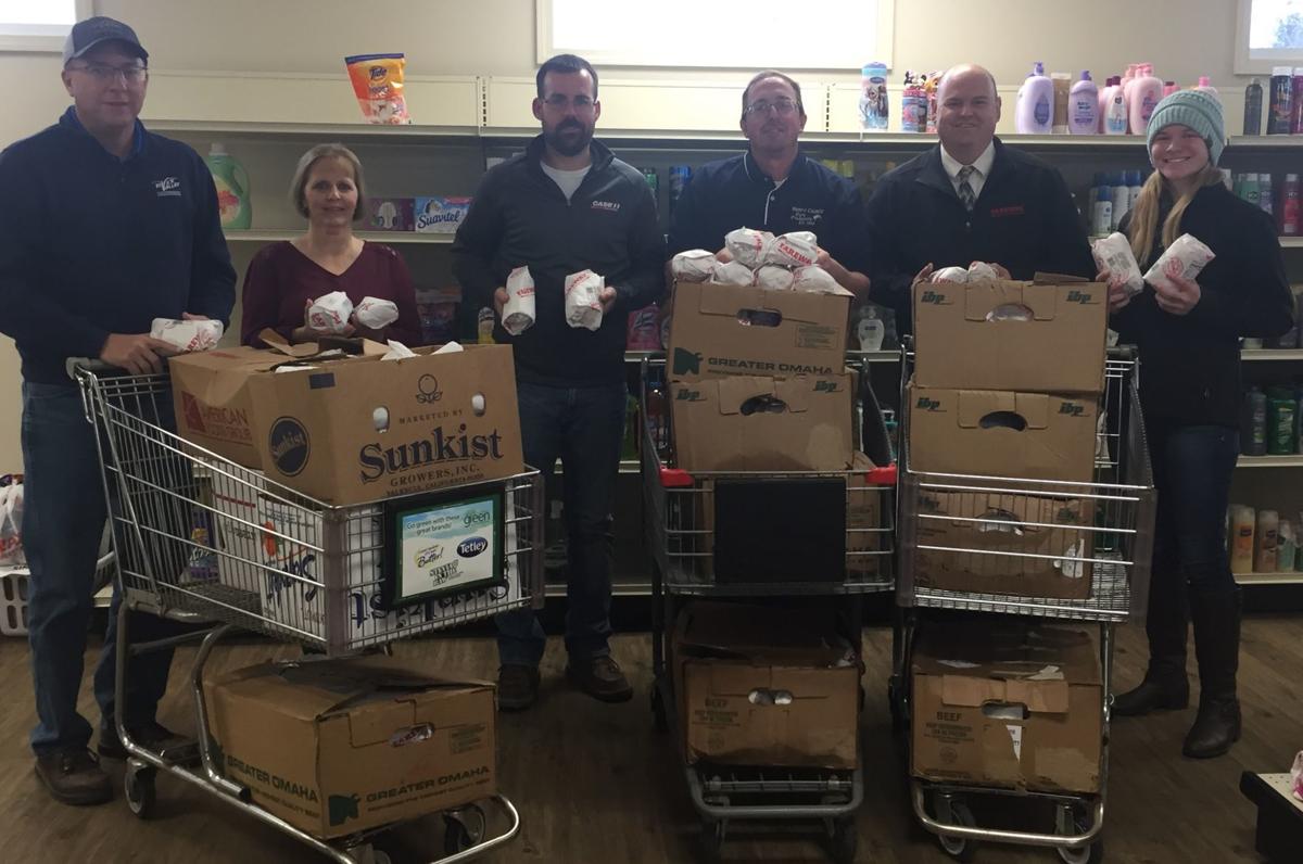 Henry County Farmers Donate To Food Pantry Business Qconline Com