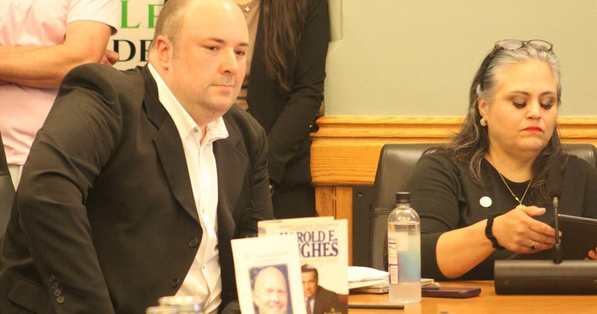 State panel rejects 2 Iowa Libertarians' spots on ballot