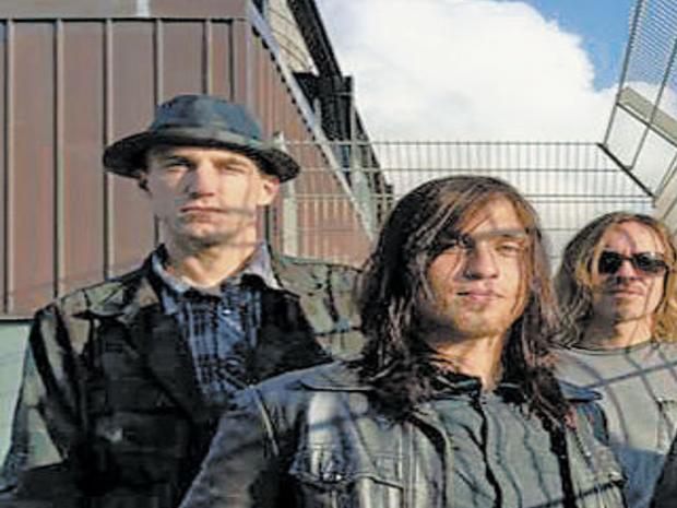 Blind Melon Making Comeback With New Lead Singer Entertainment Qconline Com Three from mississippi, one from pennsylvania and one from indiana. blind melon making comeback with new