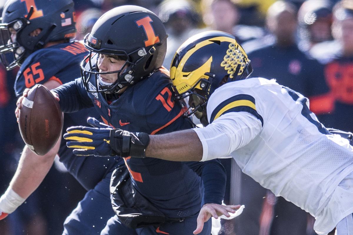 Illinois Comeback Comes Apart Vs Michigan College Qconline Com