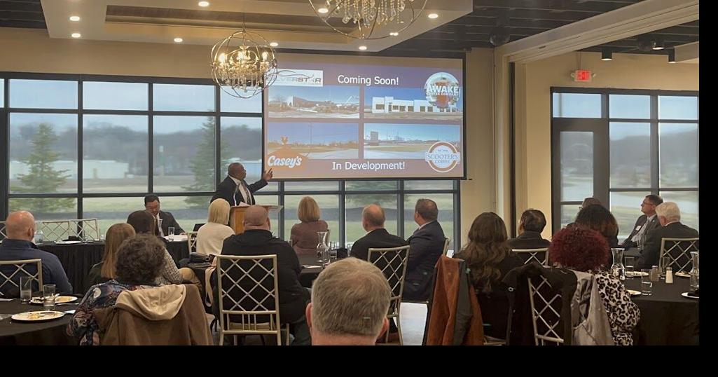 Mayor Reggie Freeman deilvers East Moline State of the City