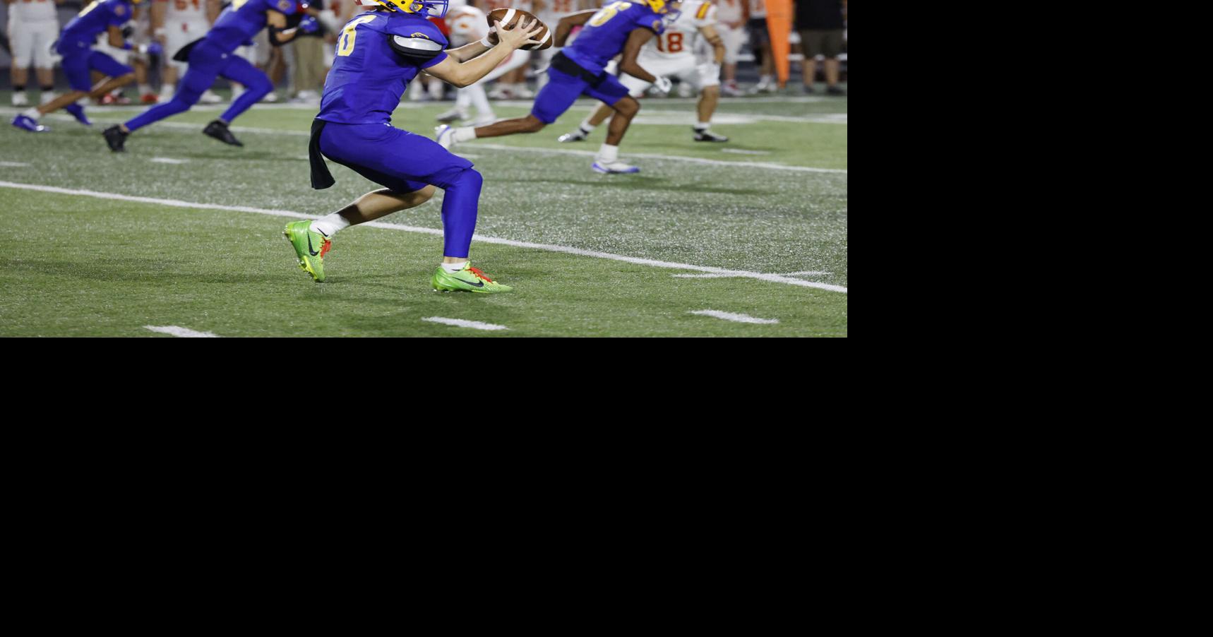 Photos: Davenport North vs Marion football game on 9/10