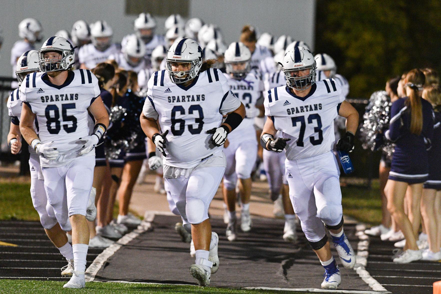 Photos Pleasant Valley football beats Davenport North 407 Sports