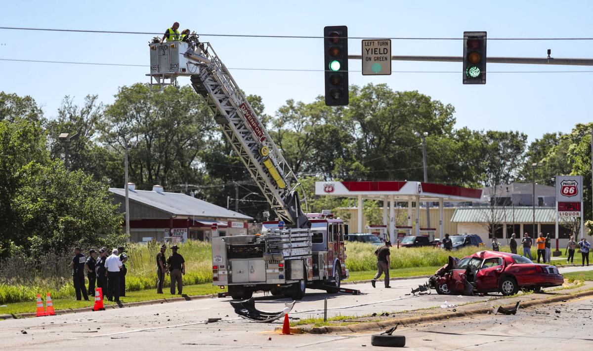 Update Fatal Davenport crash started as a police pursuit; driver faces