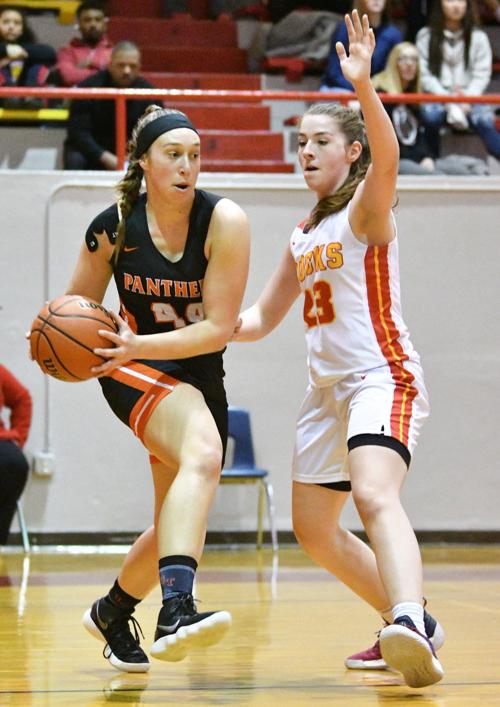 United Township S Brandi Lafountaine Loves To Play And Her Team