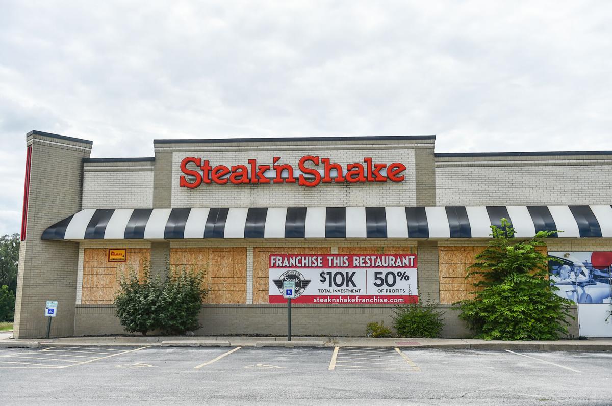 Back to the future Steak 'n Shake brings back car hop service