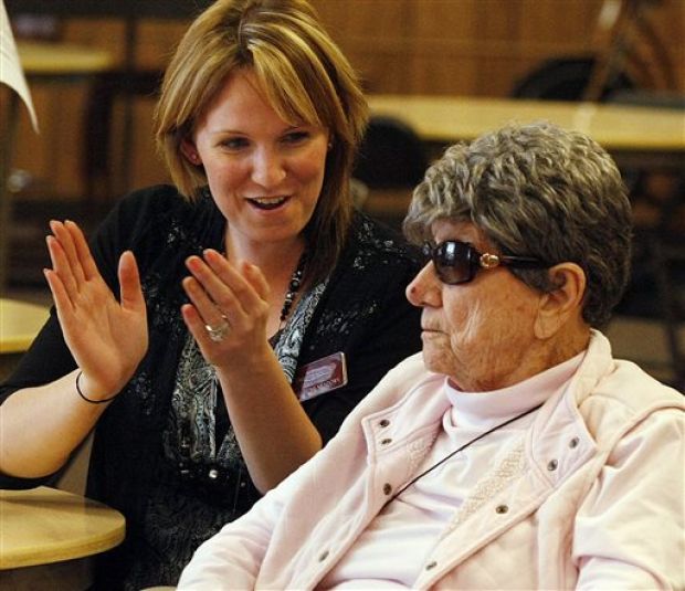 what to buy a 95 year old woman