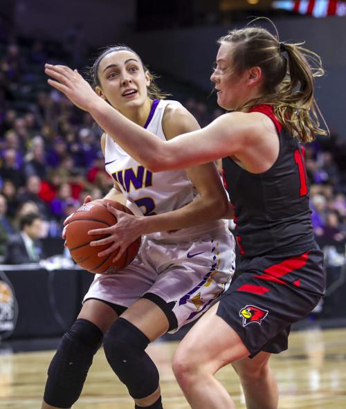 Panthers Pounce On Redbirds In Mvc Quarters College Sports
