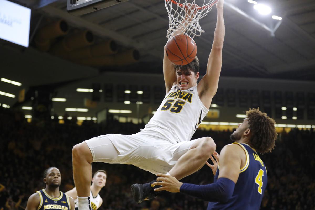 Finally Healthy Garza On A Tear For Hawkeyes College Qconline Com